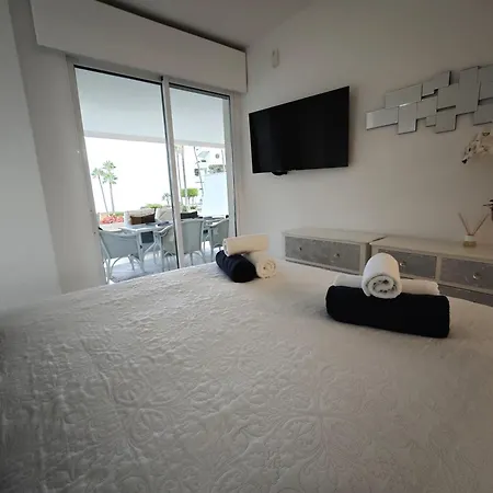 Luxury Frontline - Ehhouse * Estepona