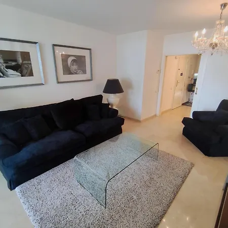 Luxury Frontline - Ehhouse