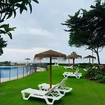 Luxury Frontline - Ehhouse Apartment *